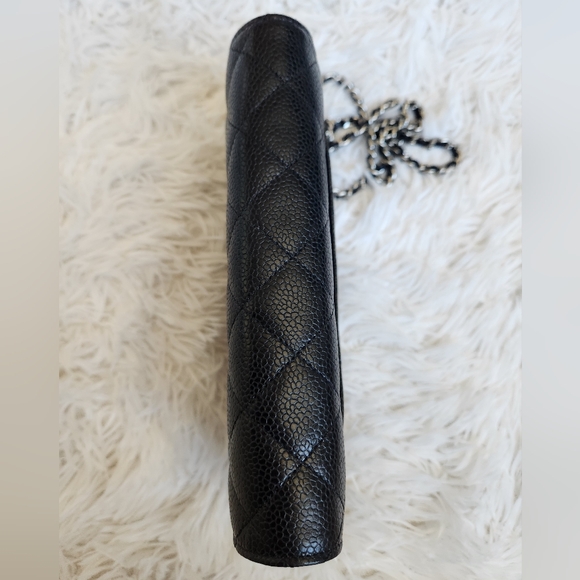 Chanel WALLET ON CHAIN - Picture 6 of 15